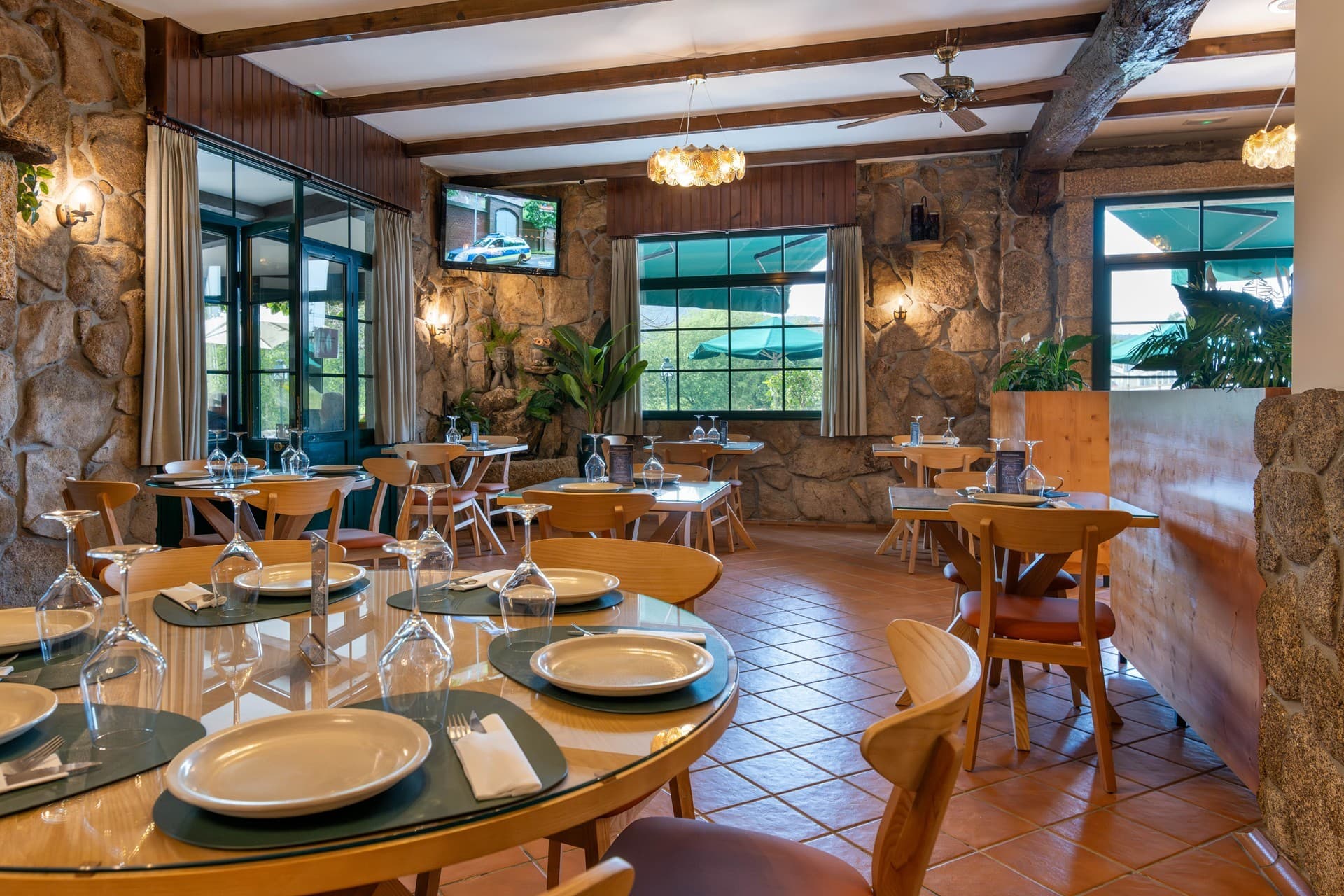 Reservar mesa en restaurante de Ribadumia